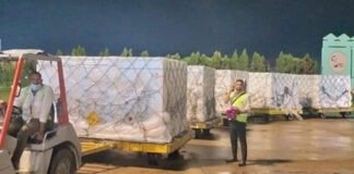 ফাইজারের ৬ লাখের বেশি টিকা দেশে পৌঁছেছে