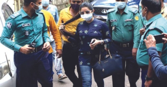 পরীমণিসহ তিন জনের বিরুদ্ধে চার্জশিট গ্রহণ
