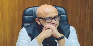 তথ্য প্রতিমন্ত্রী ডা. মুরাদ হাসান দেশে ফিরেছেন