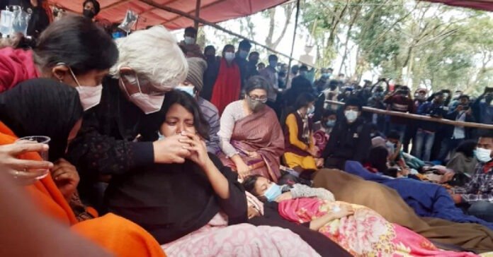 ৭ দিন পর অনশন ভাঙলেন শাবির শিক্ষার্থীরা ৭ দিন পর অনশন ভাঙলেন শাবির শিক্ষার্থীরা