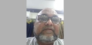 ফেসবুক লাইভে এসে চিত্রনায়ক রিয়াজের শ্বশুরের আত্মহত্যা