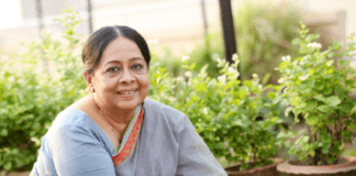 বরেণ্য অভিনেত্রী শর্মিলী আহমেদ আর নেই