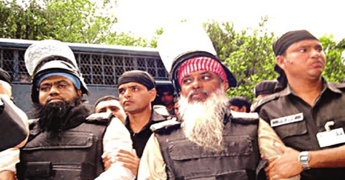 একযোগে বোমা হামলার আজ ১৭ বছর