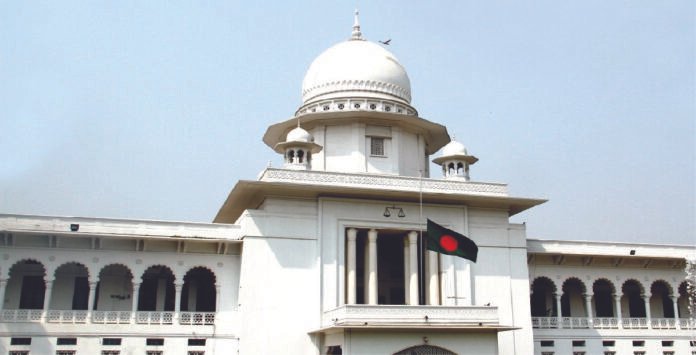 আন্দোলনকারীদের ওপর গুলি