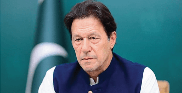 ইমরান খানকে দুই সপ্তাহের মধ্যে মুক্তি দিতে আল্টিমেটাম ইমরান খান