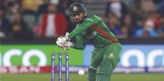 বাংলাদেশের পাওয়ারপ্লেতে ৬০