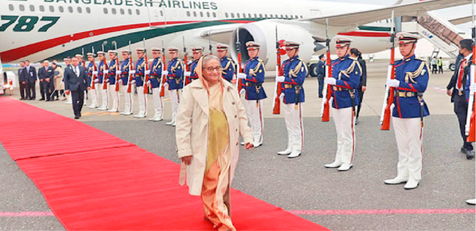 জাপান পৌঁছেছেন প্রধানমন্ত্রী