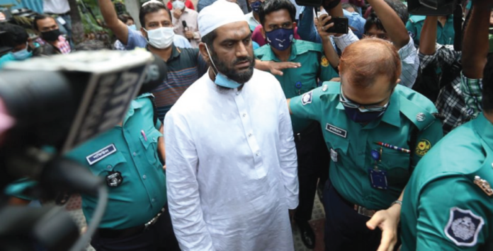 দুই মামলায় মামুনুল হকের জামিন স্থগিত