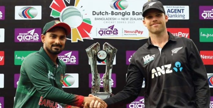 টসে হেরে বোলিংয়ে বাংলাদেশ