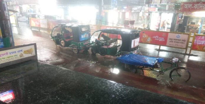 সারা দেশে বৃষ্টিপাত নিয়ে ৫ দিনের পূর্বাভাস বৃষ্টিপাত